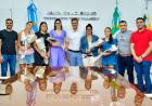 ESTE SÁBADO 8: EL GOBERNADOR ZDERO RECIBIÓ Y AGASAJÓ A MUJERES DEPORTISTAS