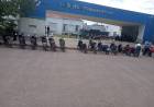 INSPECTORES DE TRÁNSITO ORGANIZAN EL ESTACIONAMIENTO FRENTE AL HOSPITAL "DR. SALVADOR MAZZA"