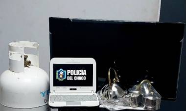 DETIENEN A DOS SUJETOS INVOLUCRADOS EN UN CASO DE SUPUESTO ROBO 