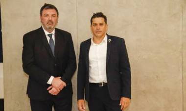 EN BUSCA DE ACCIONES PARA COMBATIR EL ANTISEMITISMO