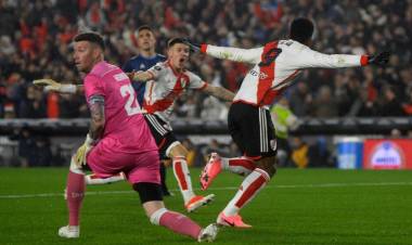 COPA LIBERTADORES: RIVER VENCIÓ A TALLERES Y SE METIÓ EN LOS CUARTOS DE FINAL