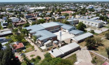 VILLA ÁNGELA: LA E.E.T. N°1 INICIA EL CICLO LECTIVO Y LAS OBRAS DE LA E.E.S. N°9 "BACHI 9" SE ACERCAN A SU INAUGURACIÓN EN JULIO
