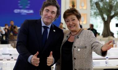 FMI: DEL FINANCIAMIENTO PARA LA CAMPAÑA A MILITAR A LOS CANDIDATOS DE MILEI