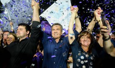 “LOS CHAQUEÑOS RATIFICARON EL RUMBO DE CRECIMIENTO DE NUESTRA PROVINCIA”: EL MENSAJE DE ZDERO TRAS EL TRIUNFO ELECTORAL LEGISLATIVO