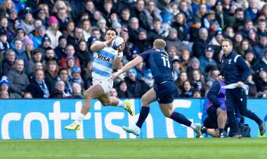 LOS PUMAS TUVIERON UNA GRAN REMONTADA PARA VENCER A ESCOCIA