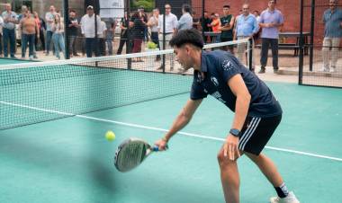 NUEVO ESPACIO PARA LOS JÓVENES: EL GOBERNADOR ZDERO INAUGURÓ LA CANCHA DE PÁDEL EN PAMPA DEL INFIERNO
