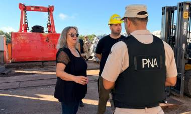 EL PUERTO DE BARRANQUERAS CONSOLIDA EXPORTACIÓN DE CARBÓN VEGETAL CON DESTINO A EUROPA