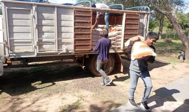 EL ESPINILLO: EL GOBIERNO PROVINCIAL ASISTE A PRODUCTORES AFECTADOS POR LA EMERGENCIA HÍDRICA