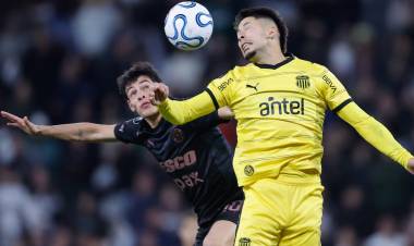 COPA LIBERTADORES: PLATENSE Y PEÑAROL AL FINAL SE ABRAZARON AL PUNTO EN VICENTE LÓPEZ