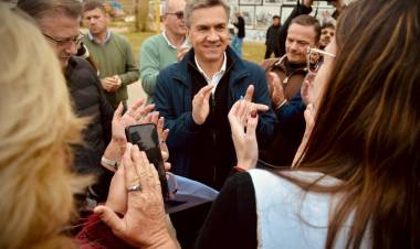 TERMINÓ LA ESPERA EN TRES ISLETAS: LLEGA EL PAVIMENTO A UNA DE LAS AVENIDAS MÁS IMPORTANTES DE LA CIUDAD