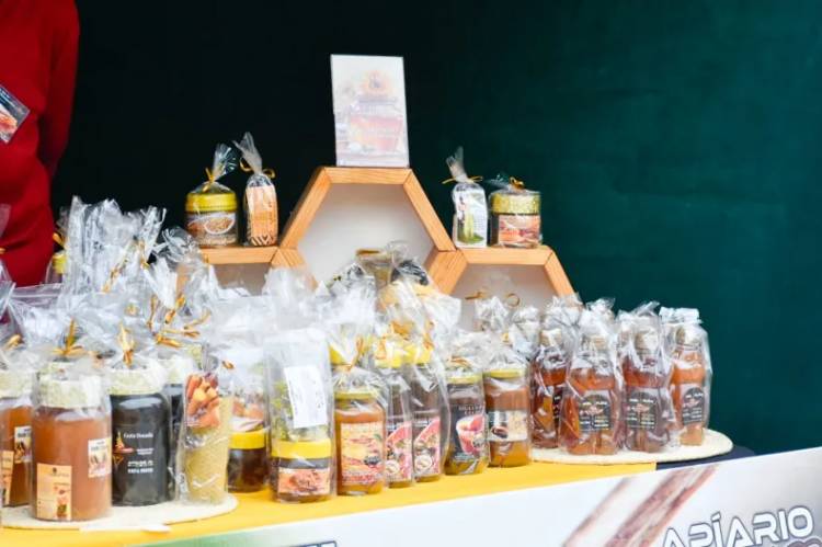 SE VIENE LA 3° FIESTA DE LA MIEL CENTROCHAQUEÑA