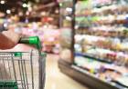 ARRANCA LA BAJA DEL IMPUESTO PAIS: QUÉ PRODUCTOS ESPERA EL GOBIERNO QUE BAJEN DE PRECIO