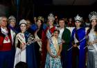 LAS BREÑAS: EL GOBERNADOR ZDERO ACOMPAÑÓ EL DESFILE PROVINCIAL DE CARROZAS DE LOS ESTUDIANTES
