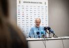 LAS ESQUIRLAS DE LA GUERRA BIELSA VS. SUÁREZ PREOCUPAN (Y MUCHO) A URUGUAY