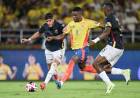 ECUADOR GANÓ EN COLOMBIA CON UN GOLAZO MARADONIANO DE VALENCIA