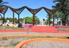 LA MUNICIPALIDAD DE VILLA ÁNGELA IMPULSA MEJORAS EN LA PLAZA DEL BARRIO CÁMARA DE COMERCIO Y EN EL PASEO LUIS LANDRISCINA