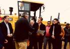 CHOROTIS: EL GOBERNADOR ZDERO ENTREGÓ MAQUINARIA PARA EL CONSORCIO CAMINERO N°20