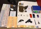 ALLANAMIENTOS TERMINARON CON UN DETENIDO, DROGA, ARMAS Y MÁS DE UN MILLÓN DE PESOS