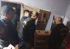 ALLANARON UNA CASA EN MIRAFLORES Y HAY UN DETENIDO: TENÍA DROGA, ARMA CARGADA Y MUNICIONES
