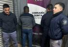 JUGABAN AL FÚTBOL, LOS ECHARON Y UNO TERMINÓ EFECTUANDO UN DISPARO: UN DETENIDO