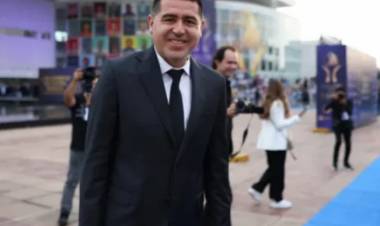RIQUELME, TRAS SU INGRESO AL SALÓN DE LA FAMA: “QUE LA GENTE TE DÉ CARIÑO ES MARAVILLOSO”