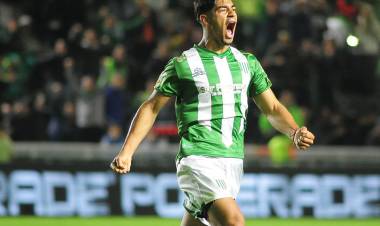 LIGA PROFESIONAL: BANFIELD SUMÓ OTRO TRIUNFO ANTE INDEPENDIENTE RIVADAVIA