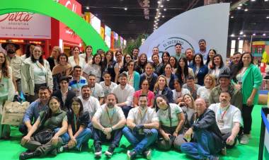 BS. AS: CHACO CIERRA CON ÉXITO SU PARTICIPACIÓN EN LA FERIA INTERNACIONAL DE TURISMO (FIT) 2024