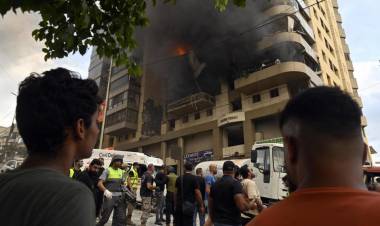 ISRAEL INVADE EL SUR DEL LÍBANO Y CONTINUA BOMBARDEANDO BEIRUT.