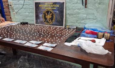 EN DOS ALLANAMIENTOS SECUESTRARON DROGAS Y DINERO EN EFECTIVO