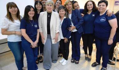 RED APRENDE: MÁS DE 2500 BIBLIOTECARIOS SE CAPACITAN EN ALFABETIZACIÓN INFORMACIONAL