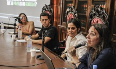 WADO DE PEDRO: "NOS TOCA PELEARLA PARA QUE ESTE NEGACIONISMO NO SIGA AVANZANDO"