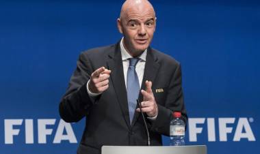 INFANTINO DESTACÓ A LA AFA Y ENDULZÓ LOS OÍDOS DE "CHIQUI" TAPIA