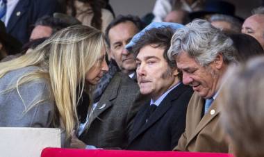 EL CUMPLEAÑITO DE JAVIER MILEI: BRINDIS CON LOS GANADORES DEL MODELO Y CADENA NACIONAL