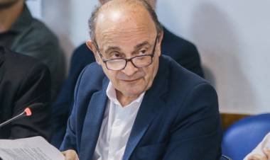 LA OPERACIÓN DEL GOBIERNO SOBRE LA AFIP Y LA COMPLICIDAD MEDIÁTICA