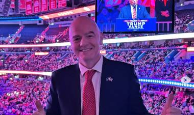 GIANNI INFANTINO, MUY CONTENTO CON TRUMP
