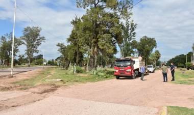VILLA ÁNGELA: EL MUNICIPIO INICIO LA PRIMERA ETAPA DE TRABAJOS EN LA PLAZA MARTÍN MIGUEL DE GÜEMES 