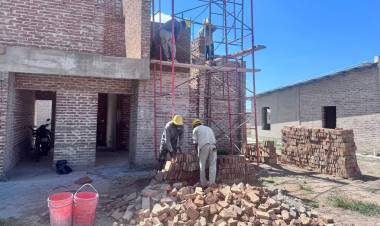 AVANZA LA REACTIVACIÓN DE 29 VIVIENDAS EN SÁENZ PEÑA
