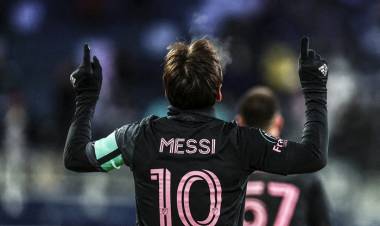 NI EL FRÍO EXTREMO PUDO DETENER A MESSI