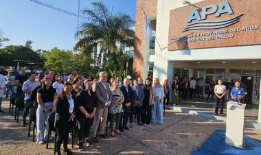 DÍA DEL EMPLEADO DE LA APA: AUTORIDADES DEL ORGANISMO PROVINCIAL REALIZARON UN RECONOCIMIENTO A TODO EL PERSONAL