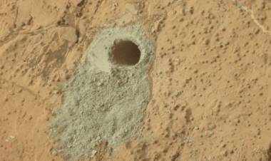 EL ROBOT CURIOSITY DE LA NASA DETECTÓ LAS MOLÉCULAS ORGÁNICAS MÁS GRANDES ENCONTRADAS EN MARTE 
