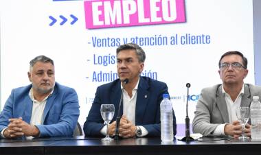 IMPULSAR CHACO”: EL GOBIERNO PROVINCIAL ENTREGÓ CERTIFICADOS A PARTICIPANTES DE LAS CAPACITACIONES “TU PRIMER EMPLEO”
