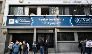 PENSAMIENTO CRÍTICO Y COMPROMISO