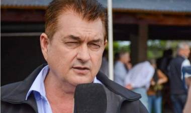 DUDIK CRUZÓ A CAPITANICH: “CON FONDOS PROPIOS, REEMPLAZAMOS A AQUELLOS QUE ESTABAN PREVISTOS EN LA LEY ALGODONERA”