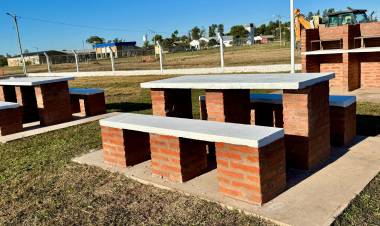 AVANZA EL COMPLEJO RECREATIVO Y DEPORTIVO MUNICIPAL DE LAGUNA BLANCA