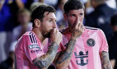 EN EL DEBUT DE DE PAUL, EL PROTAGONISMO FUE DE MESSI