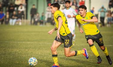 LIGA PROFESIONAL: DEFENSA Y JUSTICIA BUSCA RECUPERARSE ANTE RIESTRA