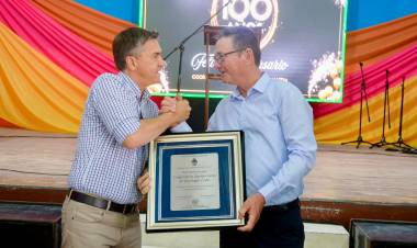 MACHAGAI: LA COOPERATIVA AGROPECUARIA CUMPLIÓ 100 AÑOS Y LO CELEBRÓ CON EL ACOMPAÑAMIENTO DEL GOBERNADOR ZDERO