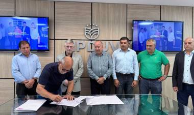 REGULARIZACIÓN DOMINIAL: EL INSTITUTO DE VIVIENDA ACERCA SOLUCIONES A FAMILIAS DE PRESIDENCIA ROCA Y DE LAGUNA LIMPIA