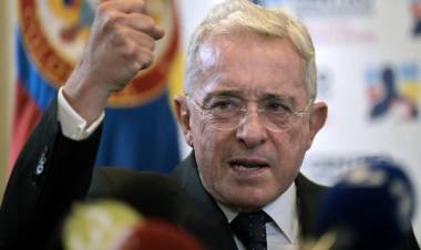 COLOMBIA: EL EXPRESIDENTE ÁLVARO URIBE FUE ABSUELTO DE TODOS LOS CARGOS EN SU CONTRA