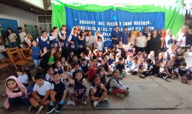 ESTUDIANTES DE LA EET Nº 2 RECIBIERON UN RECONOCIMIENTO POR LOS TRABAJOS DE MANTENIMIENTO REALIZADOS EN EL JARDÍN DE INFANTES Nº 101
